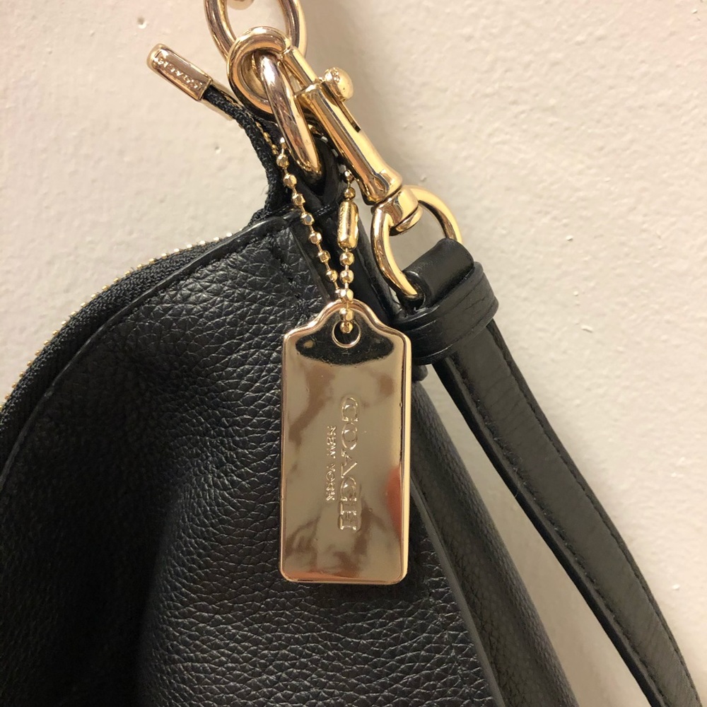 Coach shoulder bag - Picture 7 of 9